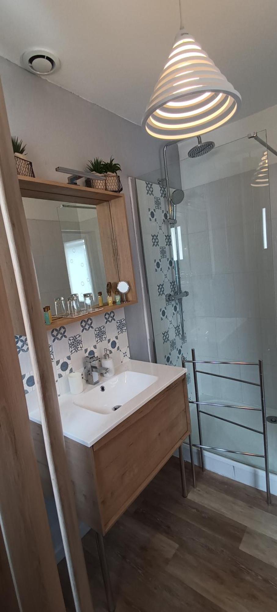 Le Petit Patio Bed & Breakfast Aigues-Mortes Ngoại thất bức ảnh