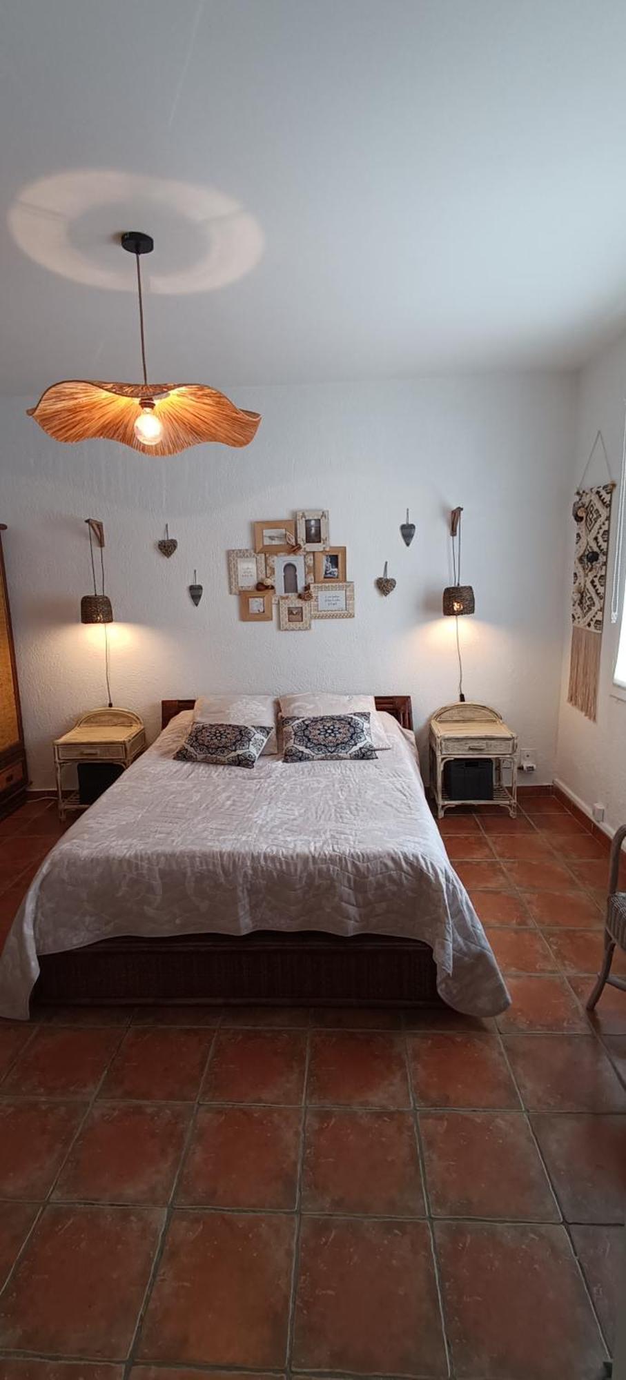 Le Petit Patio Bed & Breakfast Aigues-Mortes Ngoại thất bức ảnh